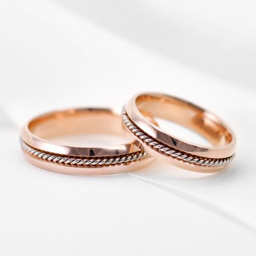 Vestuviniai žiedai su balto aukso pynute