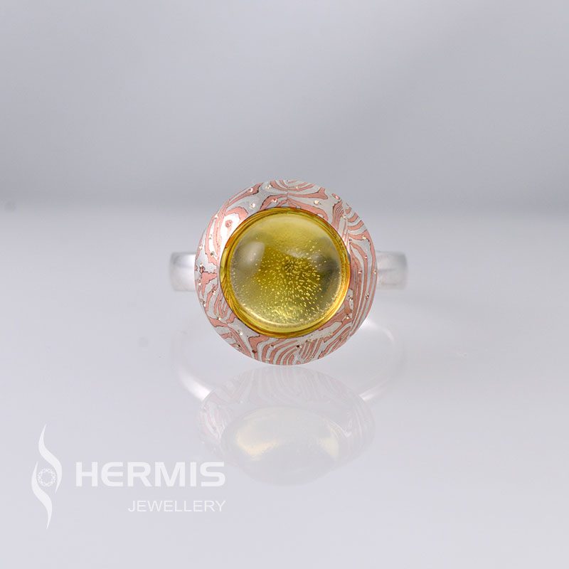 [:lt]Vienetinis mokume gane žiedas su gintaru[:en]Unique Mokume Gane amber ring[:]