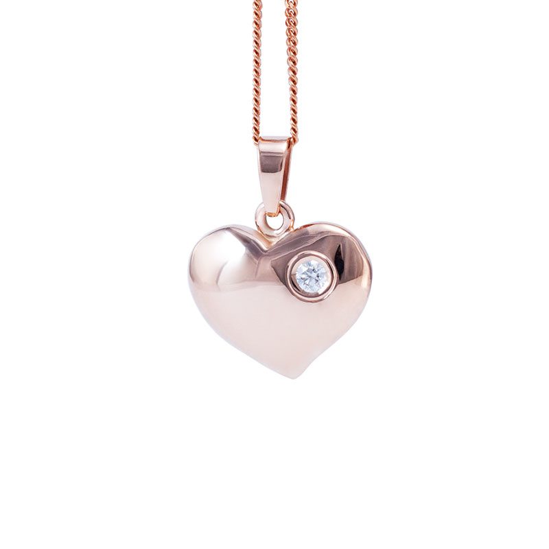 [:lt]Pakabukai su briliantais - širdelės [:en]Gold pendants - hearts[:]