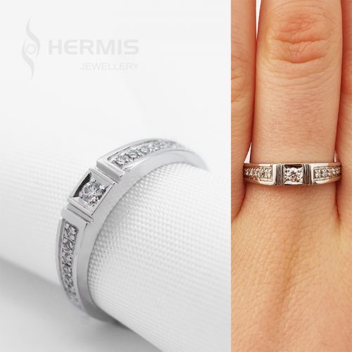 [:lt]Briliantinis sužadėtuvių žiedas iš balto aukso[:en]Diamond-filled engagement ring from white gold[:]