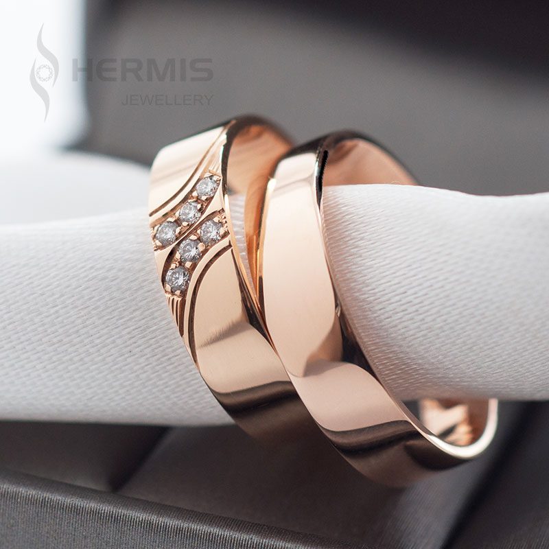 [:lt]Raudono aukso vestuviniai žiedai su briliantais[:en]Rose gold diamond wedding rings[:]