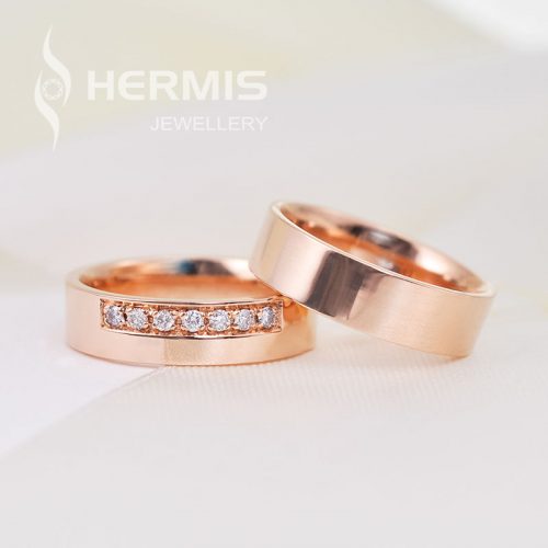 [:lt]Plokšti vestuviniai žiedai su briliantais[:en]Flat wedding rings with diamonds[:]