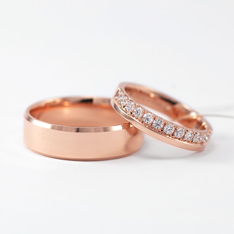Siauri vestuviniai žiedai su briliantais V1130
